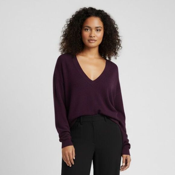 Eileen Fisher Purple V-Neck Sweater Relaxed Fit Size Medium NWT - Picture 2 of 8